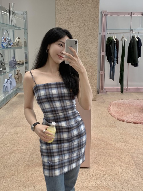Acne Studios 1996 Plaid Linen-Blend Mini Dress -Sleeveless and Elegant 1 Acne Studios 1996 Plaid Linen-Blend Mini Dress -Sleeveless and Elegant