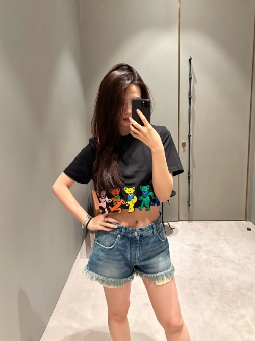 Loewe x Grateful Dead Bear Embroidered Cropped T-Shirt 1 Loewe x Grateful Dead Bear Embroidered Cropped T-Shirt