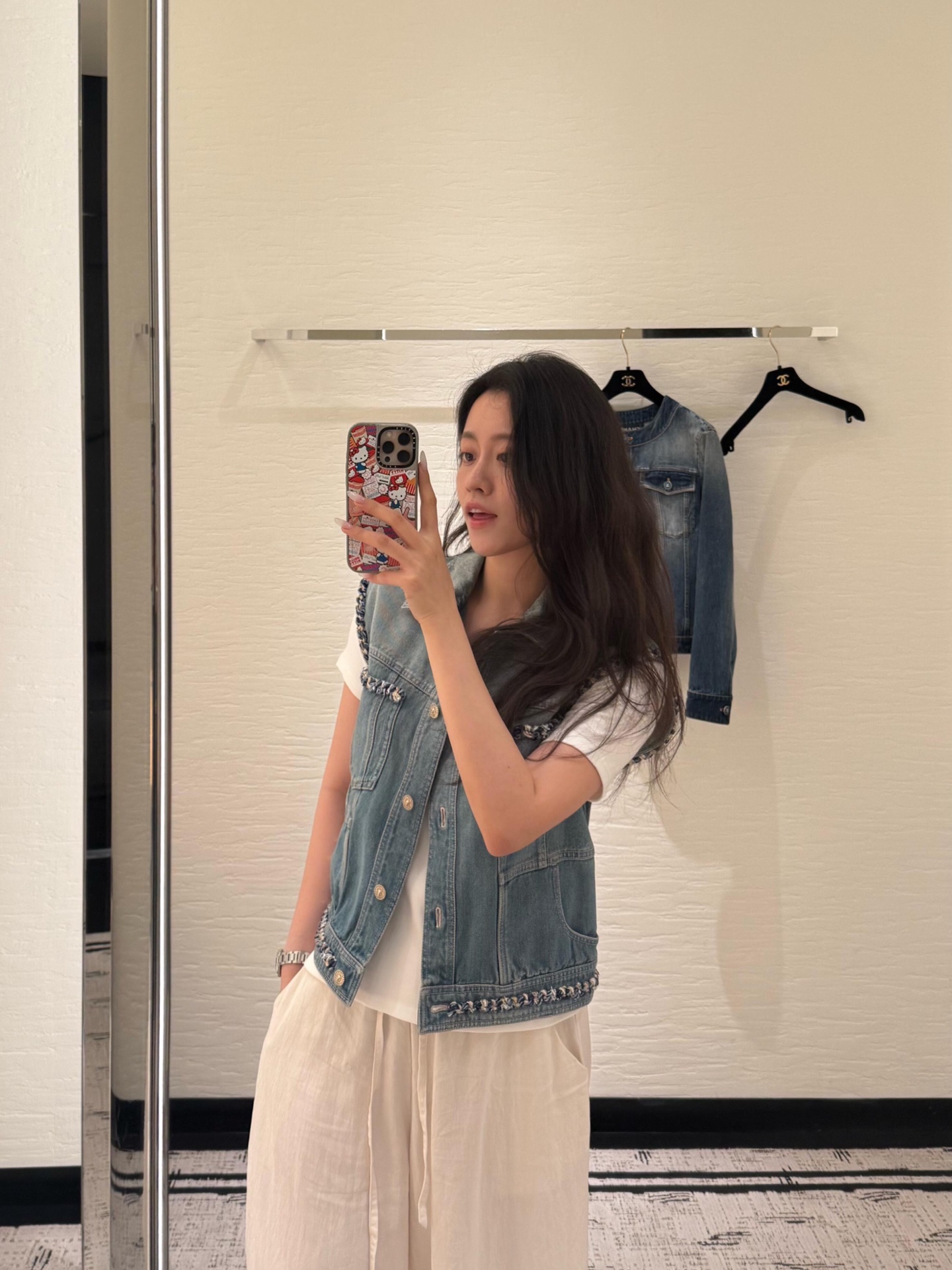 Chanel Denim Vest: Vintage Wash, Hand-Woven Trim, Slim Fit - Must-Have Layering Piece 5 i1750739023673 8590 0 3