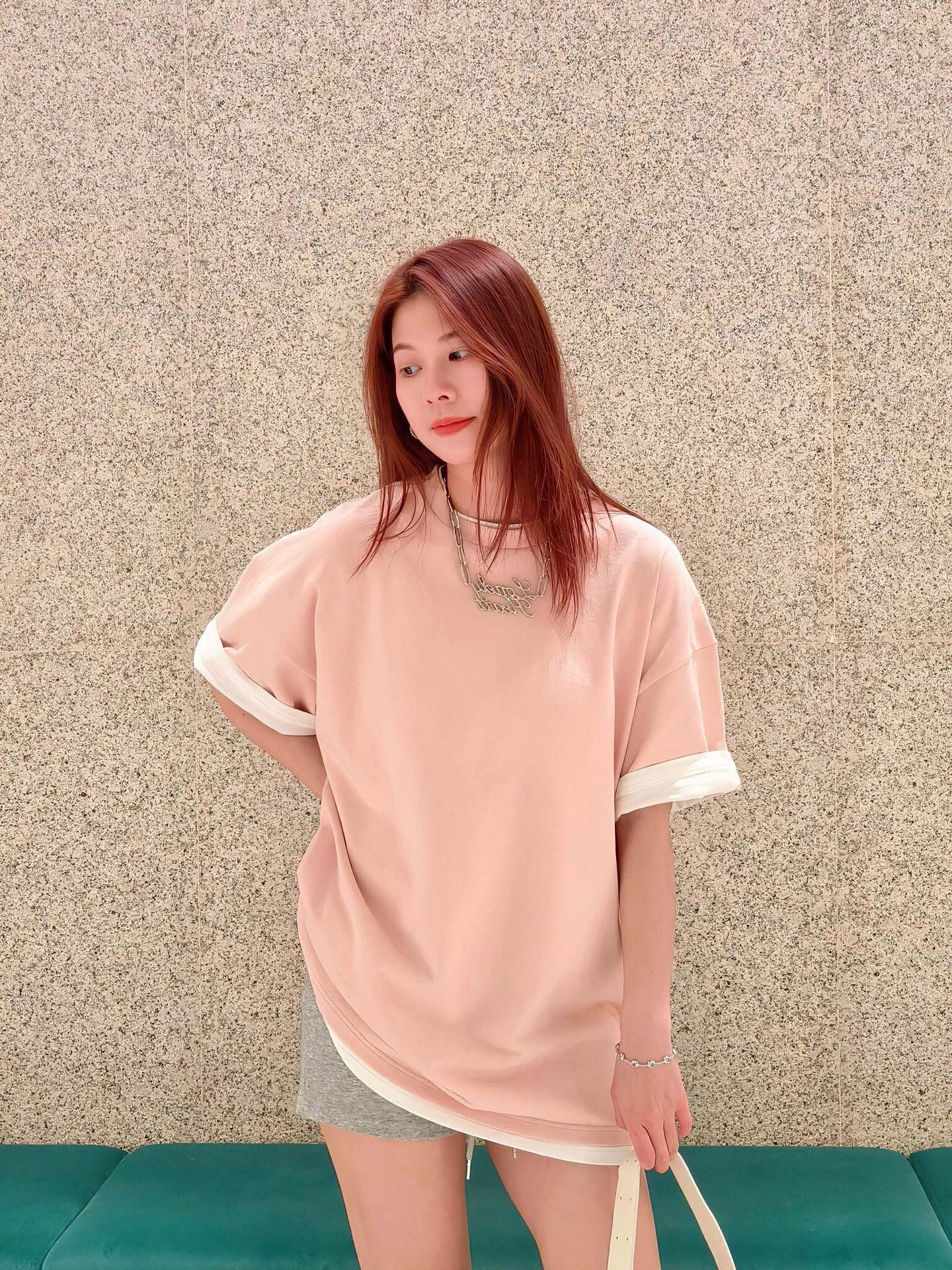 NO:446121,JIL SAND*R 25Fw early autumn new model, fake two-piece round neck short-sleeved logo T-shirt丨Exclusive high-end production!  Showing high-end quality and exquisite style. It is recommended to try it out and bring new and different experiences!  !  !  !  The texture is amazing!  It is really comfortable to wear for casual wear!  It is a very simple and high-end T-shirt, available in stock S/M/L, jil sander, T-shirt, tees, t-shirt, alexander wang19860909JIL SAND*R 25Fw早秋新款 假两件圆领短袖logoT恤丨独家高版出品！尽显高端品质与精致格调.建议尝试一下会带来新的不同体验感！！！！质感非常绝！日常休闲穿它真的chao舒服！是一件非常简单高级的T恤,现货发售S/M/L,,jil sander,T-shirt,tees，t-shirt,alexander wang,Women's clothing
