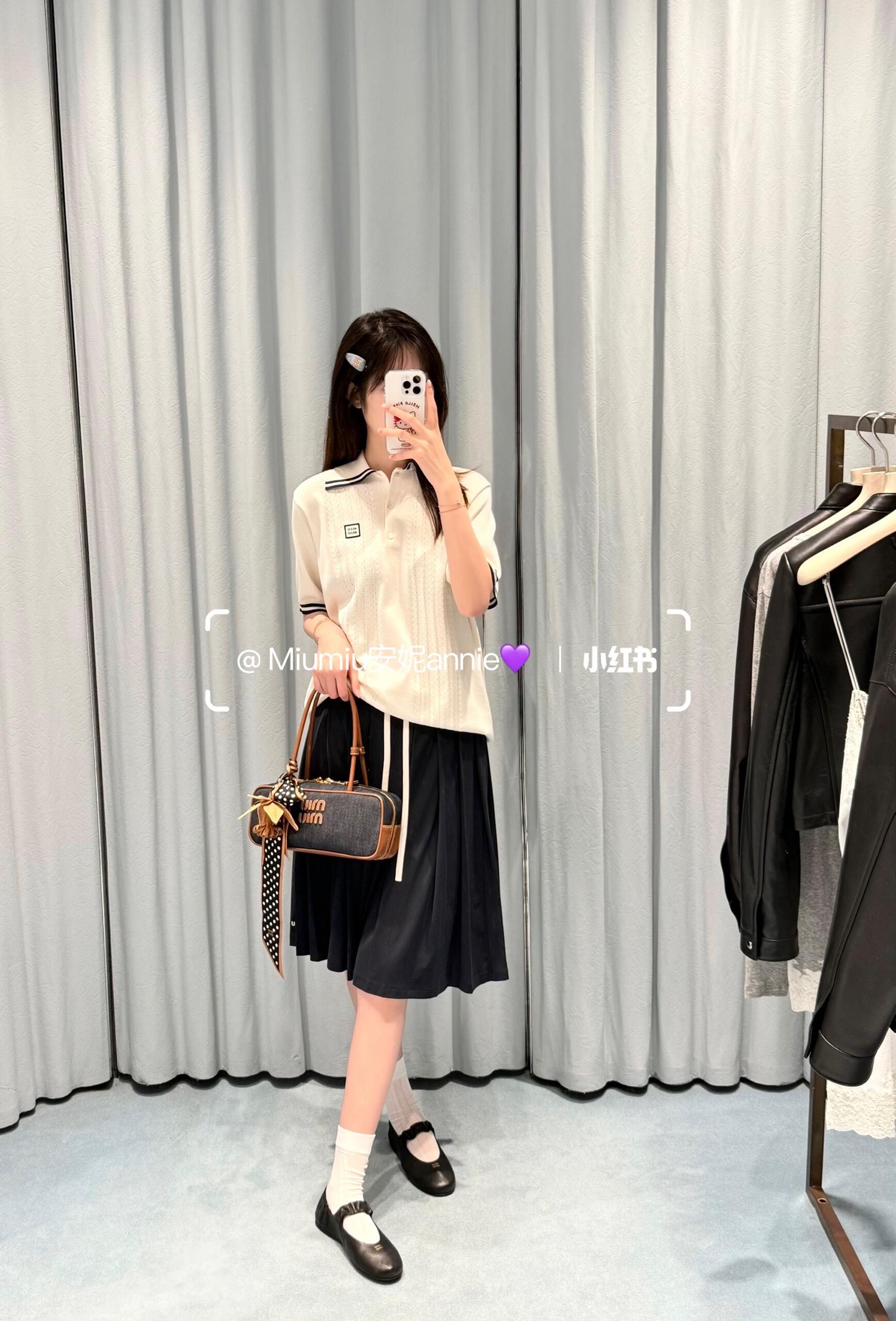 NO:453697,Miumi* 25FW early autumn new style drawstring embroidered letters pleated midskirt丨Exclusive yb development!  High-end production!  Customized cotton material, a skirt is made of extra large materials, exquisite pleats and pleats, and the drape feels very good. The logo embroidered letter pattern on the hem of the skirt shows the charm of the brand ~ it is easy to control the layered and single wear!  Perfect workmanship quality depends on the details. S/M/L is available in stock, miumiu, skirts, alexander wang19860909Miumi* 25FW早秋新款 抽绳绑带刺绣字母百褶中裙丨独家yb开发！高版出品！定制棉材质,一条裙子超大用料,褶位和褶量精致,垂感非常好,裙身下摆徽标刺绣字母图案,彰显品牌魅力定位～叠穿单穿都是轻松驾驭！完美做工品质看细节.现货发售S/M/L,,miumiu,skirts,alexander wang,Women's clothing