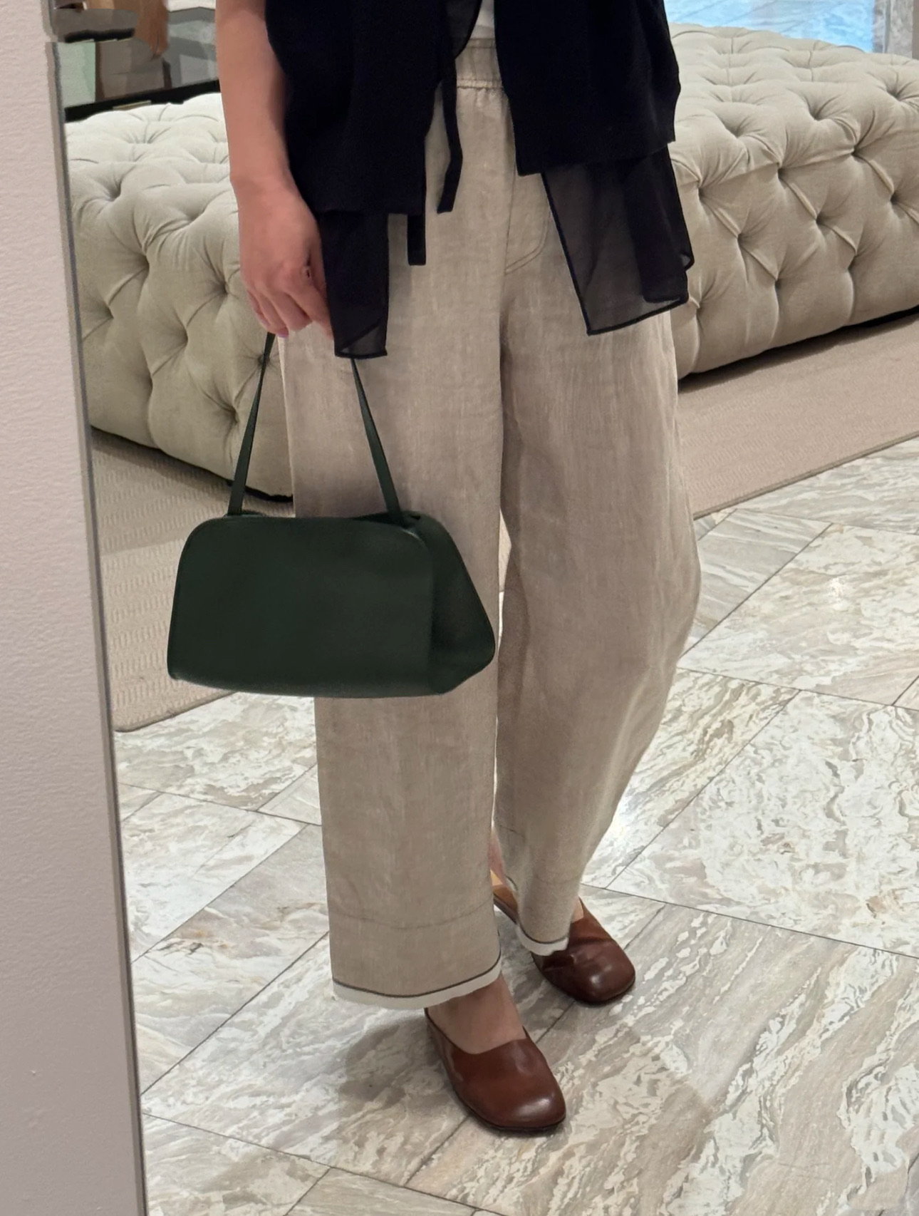 NO:457768,Brunello Cucin*lli 25Ss spring and summer new style, old money BC Italian beaded luxury lotus linen pants | Exclusive yb development!  High-end production!  The same imported lotus linen, the texture fiber is exactly the same. Such a good linen cannot be found in China. Hygroscopic, heat-resistant, sun-resistant, dry and crisp Italian fine bead inlay is suitable for high-end customers. S/M/L, brunello cucinelli, alexander wang19860909Brunello Cucin*lli 25Ss春夏新款 老钱BC意式镶珠奢侈莲花亚麻裤丨独家yb开发！高版出品！一模一样进口莲花亚麻 手感纹理纤维完全一致 国内找不到这么好的亚麻 吸湿散热/耐热耐晒/干爽挺括 意式细珠镶嵌 适合高端客人现货发售S/M/L,,brunello cucinelli,alexander wang,Women's clothing