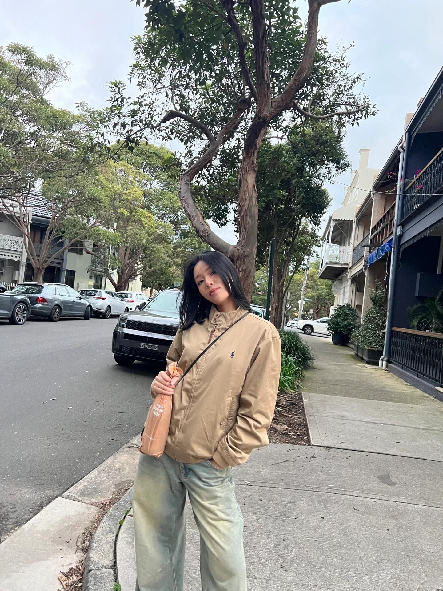 NO:462215,Ralph Laur*n 25Fw autumn and winter new style, classic pony embroidered old money style jacket | Exclusive high-end production!  Many top-fitting bloggers recommend it. The style lapel zipper windproof design of Harrington jacket is perfectly integrated with the casual style and street trend elements, which is very suitable for neutral outfits. The fabric of the jacket is very good and comfortable to wear. It is a very versatile trendy jacket. Original development, 100% pure cotton fabric, exquisite embroidery, and evergreen styles in all seasons. Retro is never out of date!  S/M/L, loro piana, jackets & coats, jackets & coats, alexander wang19860909Ralph Laur*n 25Fw秋冬新款 经典款小马刺绣老钱风夹克外套丨独家高版出品！众多穿搭博主上身推荐, 哈林顿夹克的版型翻领拉链防风设计休闲风格和街头潮流元素完美融合,非常适合中性 穿搭.外套的面料质感十分出色,穿着舒适,是一款非常百搭的潮流外套.原版开发,百分百纯棉面料 精致刺绣 四季常青款放心入手 ,复古永不过时！现货发售S/M/L,,loro piana,jackets & coats,jackets & coats,alexander wang,Women's clothing