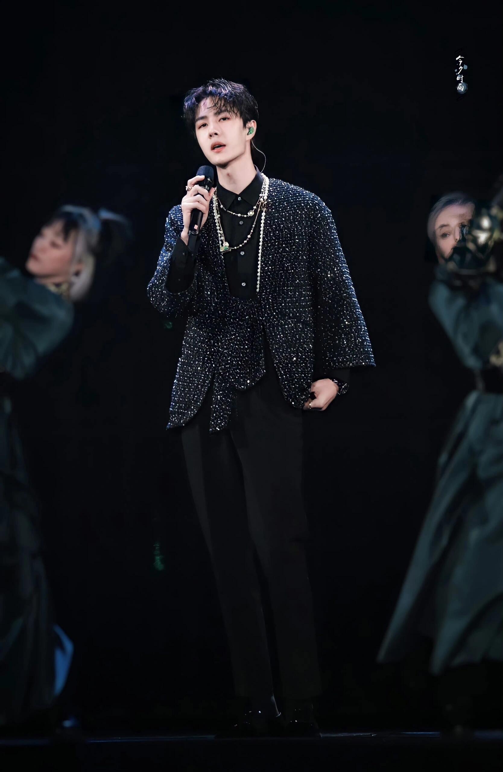 NO:475494,Wang Yibo's same style, alexander wang19860909王一博同款,,alexander wang,Women's clothing