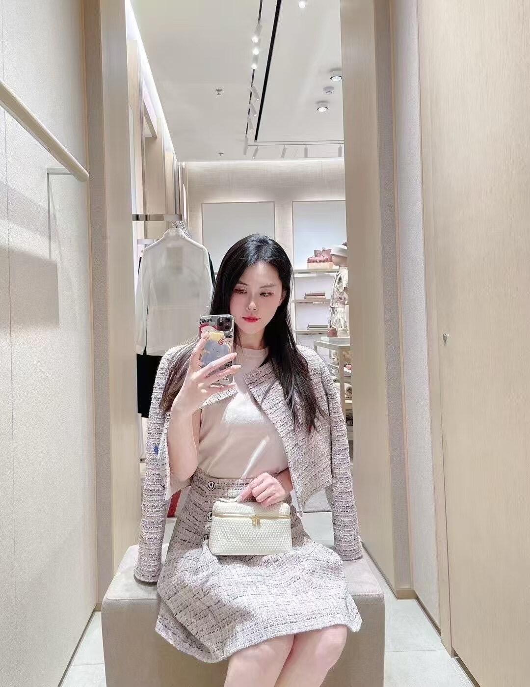 Elegant Tweed Skirt Suit Set, Women's Wool Blend Outfit with Pearl Button Detail 1 i1757931976165 7678 0 0