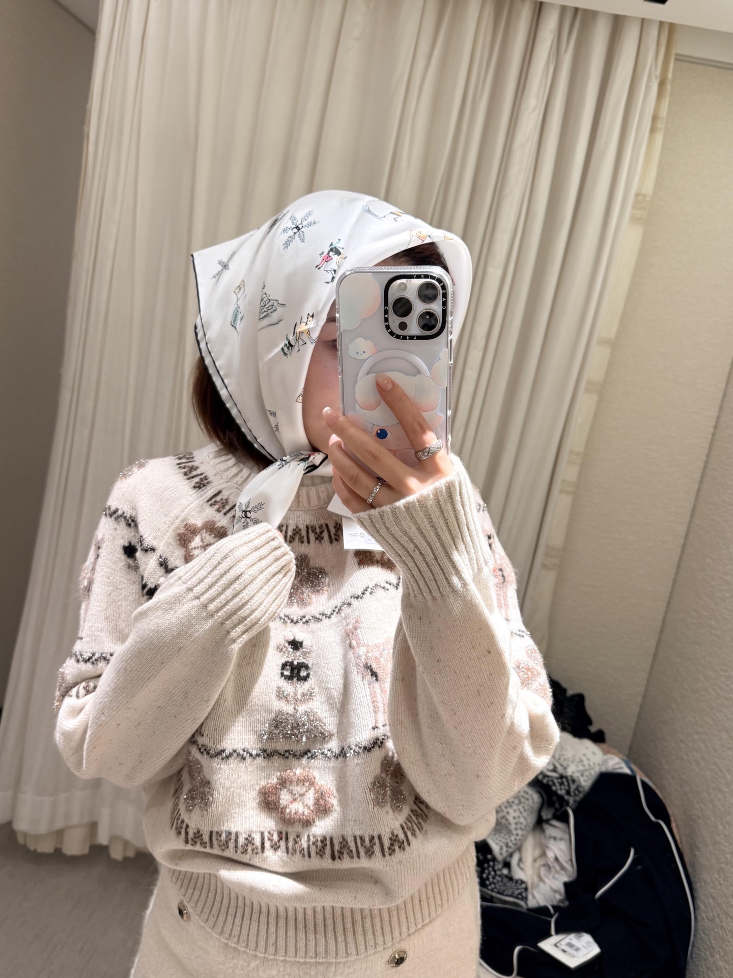 NO:606324,Cha*el 25N coconeige ski series Elk Christmas tree sweater丨Exclusively developed by yb!  High quality production!  Customized high-grade cashmere multi-color yarn fabric. The whole dress has a super heavy-duty design. The embellishment of elk and Christmas trees on the upper body has a very winter atmosphere. The cuffs are color-blocked to keep warm and comfortable. The lower left corner is decorated with snowflake pattern hardware. It is perfect for wearing alone or layered. It is a must-have item for winter wardrobe. Ready for sale S/M/L,,sweaters,alexander wang19860909Cha*el 25N coconeige滑雪系列 麋鹿圣诞树毛衣丨独家yb开发！高版出品！定制高级羊绒多色纱线面料 整件衣服超级重工的设计 上半衣身麋鹿与圣诞树的点缀超有冬日氛围感 袖口出做了拼色设计保暖又舒适 左下角饰有雪花图案五金配饰 超适合单穿或叠穿是冬季衣橱必备单品 现货发售S/M/L,,sweaters,alexander wang,Women's clothing