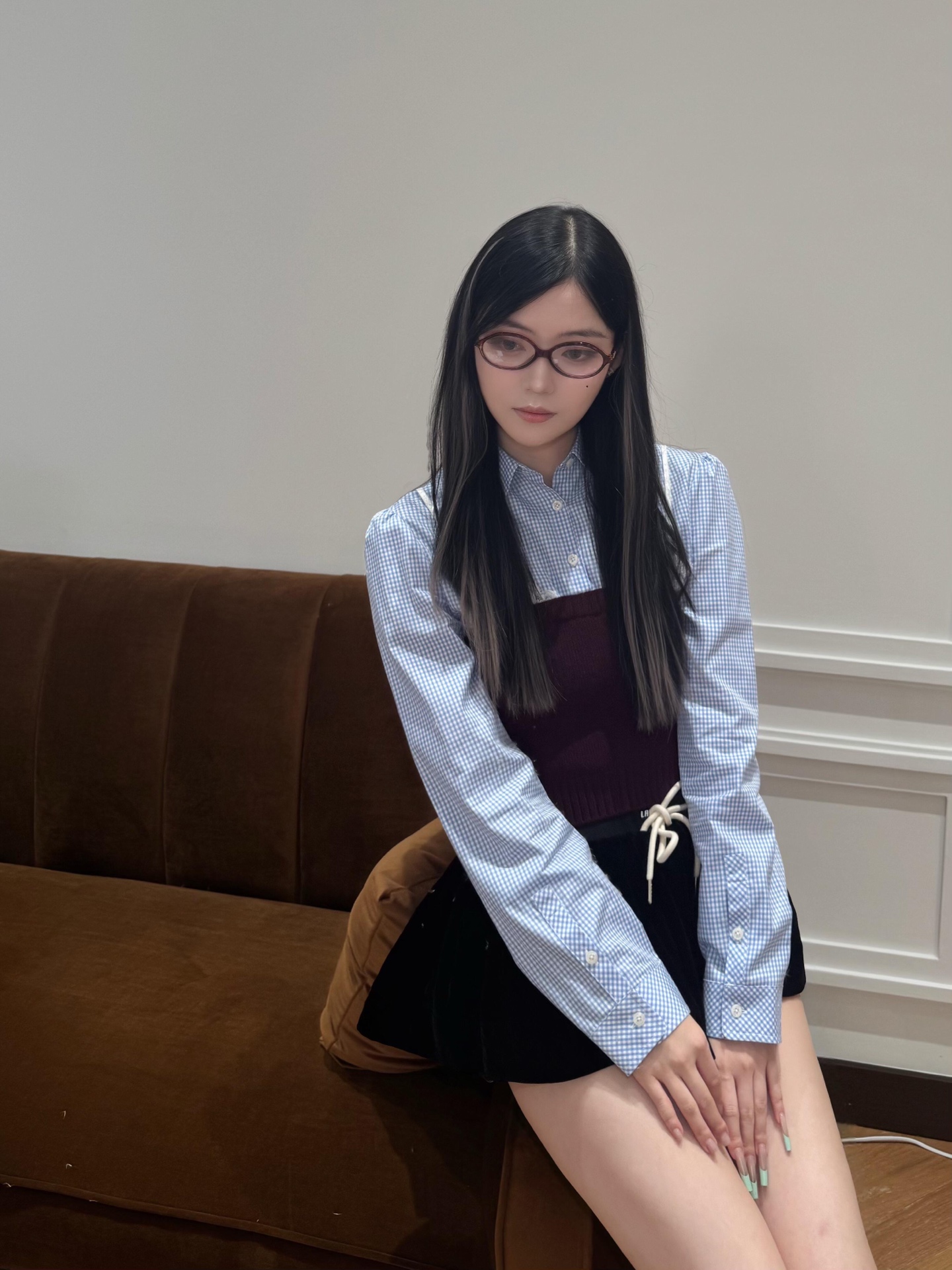 NO:608523,LACER*A 25FW new autumn and winter plaid needle-stitched lace bra shirt丨Exclusive high-end version!  The layered design of plaid shirt + knitted bra has a layered feel that 'takes no effort to put on'. The shirt is soft and loose, which makes it look casual and relaxed; the knitted bra is spliced ​​with lace edges, and the sweet girly feeling is hidden in the details, and it can also quietly tighten the waistline. It can be worn with a coat in autumn and winter, or worn alone in spring and summer!  Ready for sale S/M/L,,jackets & coats,shirts,alexander wang19860909LACER*A 25FW秋冬新款 格纹针梭拼接蕾丝胸衣衬衫丨独家高版出品！格纹衬衫+针织胸衣的叠穿设计,自带“不用费力搭”的层次感衬衫是软乎乎的宽松版型,衬出随性松弛；针织胸衣拼接蕾丝边,甜妹感藏在细节里,还能悄悄收紧腰线.秋冬搭外套、春夏单穿都能搭！现货发售S/M/L,,jackets & coats,shirts,alexander wang,Women's clothing