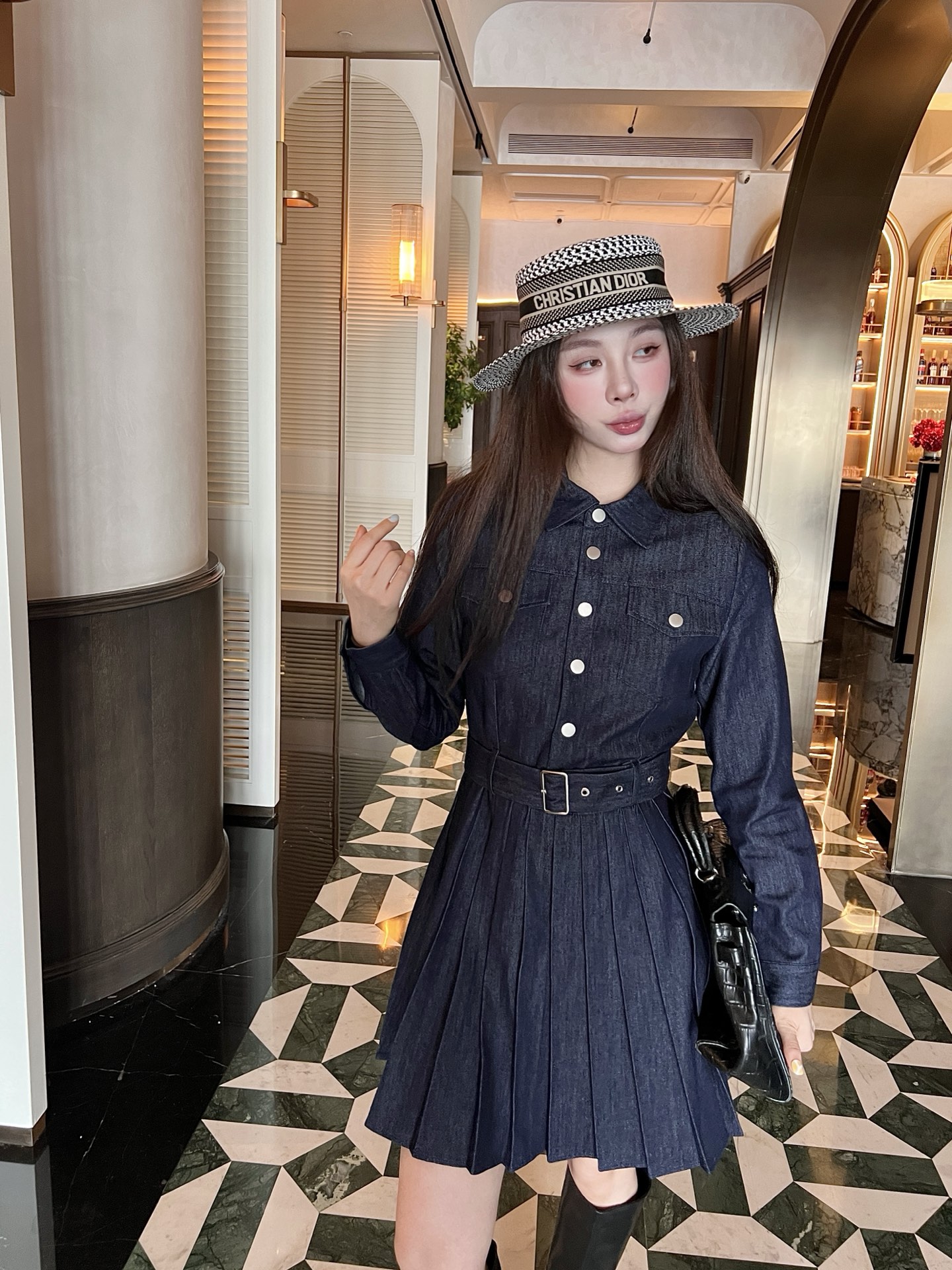 i1756812086280 2664 0 5