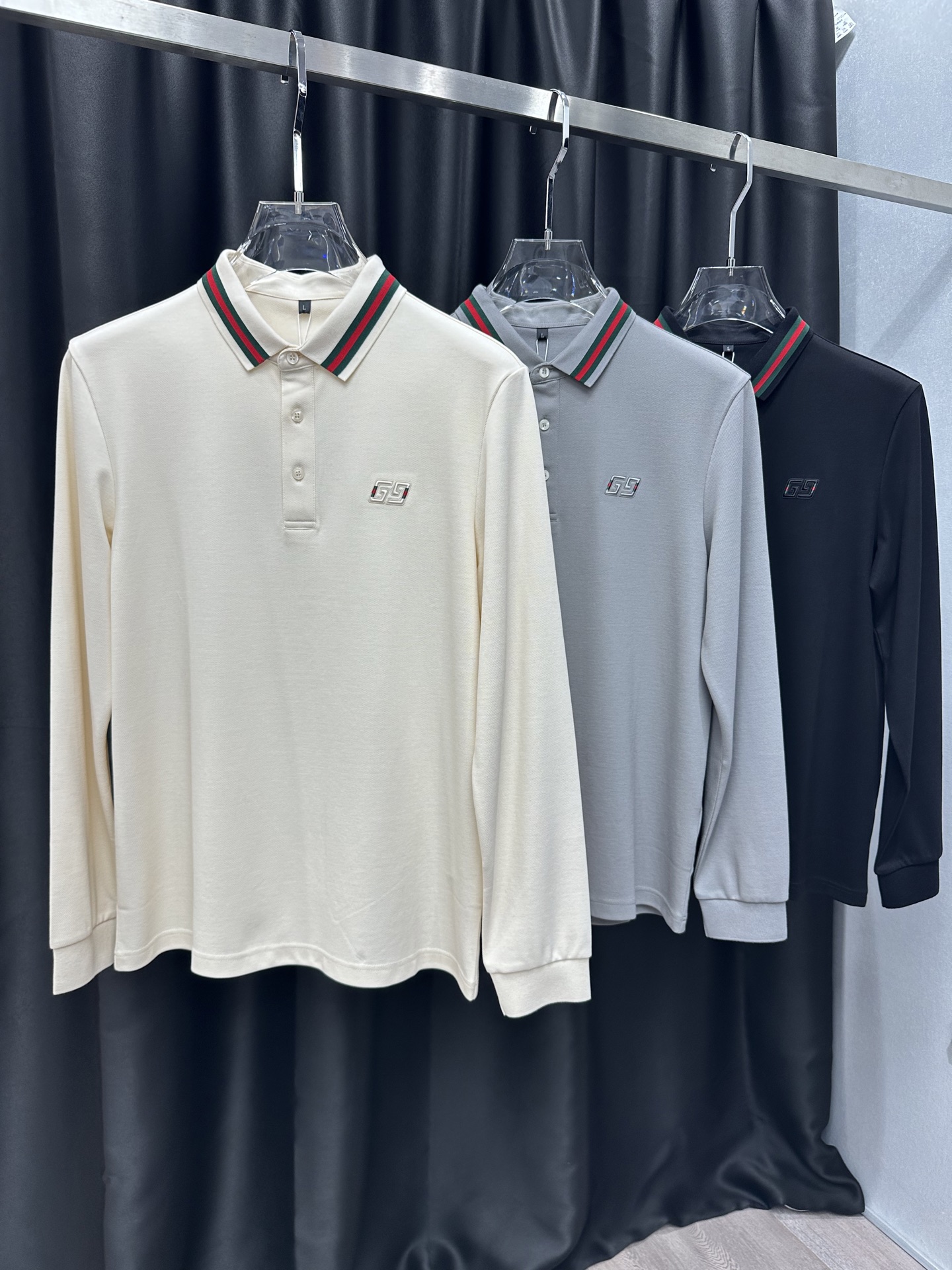 NO:644293,Gucci GUCCI Mercerized Tencel Cotton Recommended Products POLO High-end Customized New Simple Business Luxurious Polo Business Casual High-end Mercerized Pique Cotton Original Customized Imported Yarn Dyed Lightweight Breathable Upper Body Silky and Comfortable High-end Atmosphere Classic Versatile Code Number.M48-4XL58,,gucci,gucci,alexander wang19860909古驰GUCCI丝光天丝棉 爆品相推荐 POLO高端订制新款简约商务 奢华感Polo 商务休闲高端丝光珠地棉原版定制进口纱线色染轻薄透气 上身丝滑舒适 高端大气经典百搭 码数.M48-4XL58,,gucci,gucci,alexander wang,Men's clothing