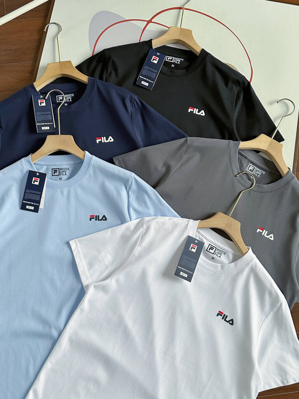 Alternative view of T-Shirt 02785