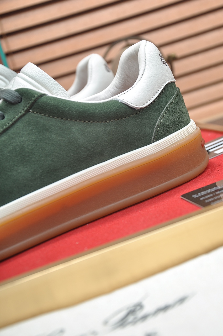 Loro Piana Classic Loafers: Italian Craftsmanship, Unparalleled Comfort 10 i1716831819 9239 1