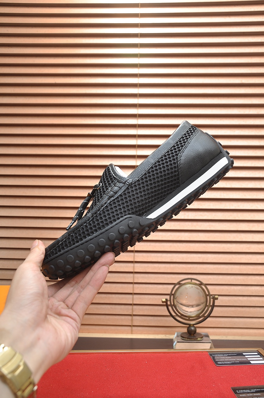 Louis Vuitton Men's Black Leather Loafers, Classic Style, Sizes 39-45 6 i1721408089 1982 5