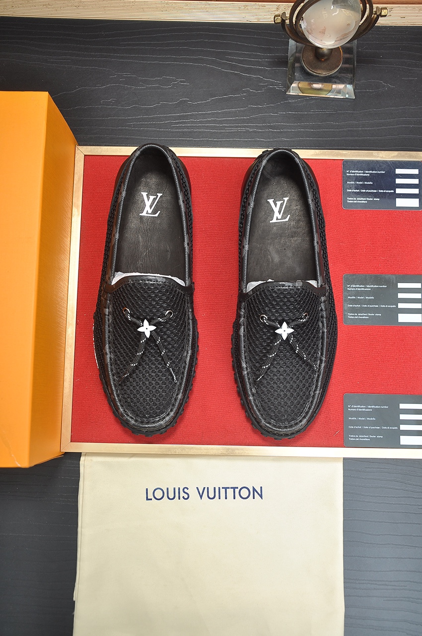 Louis Vuitton Men's Black Leather Loafers, Classic Style, Sizes 39-45 2 i1721408089 4920 3