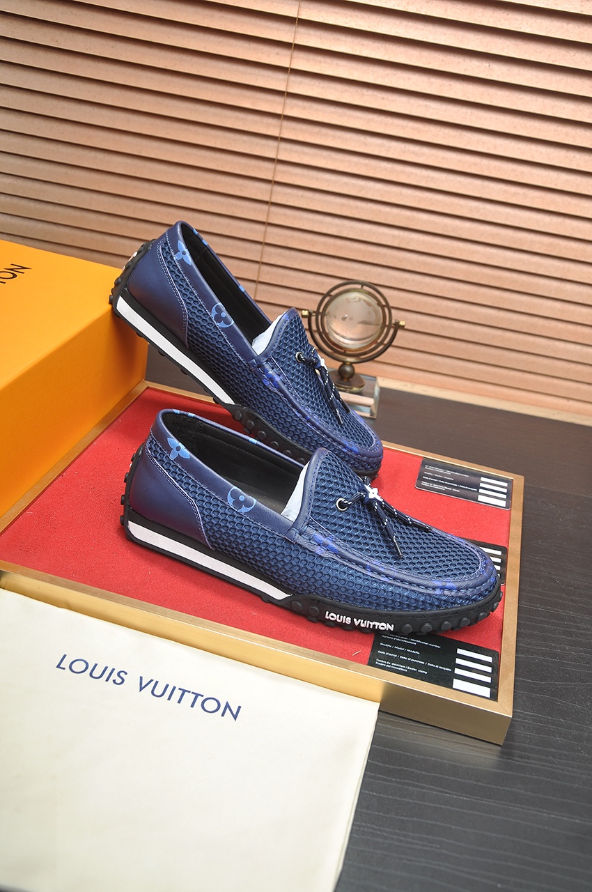 Louis Vuitton Men's Classic Blue Leather Loafers - Size 39-45 7 i1721408102 3217 0