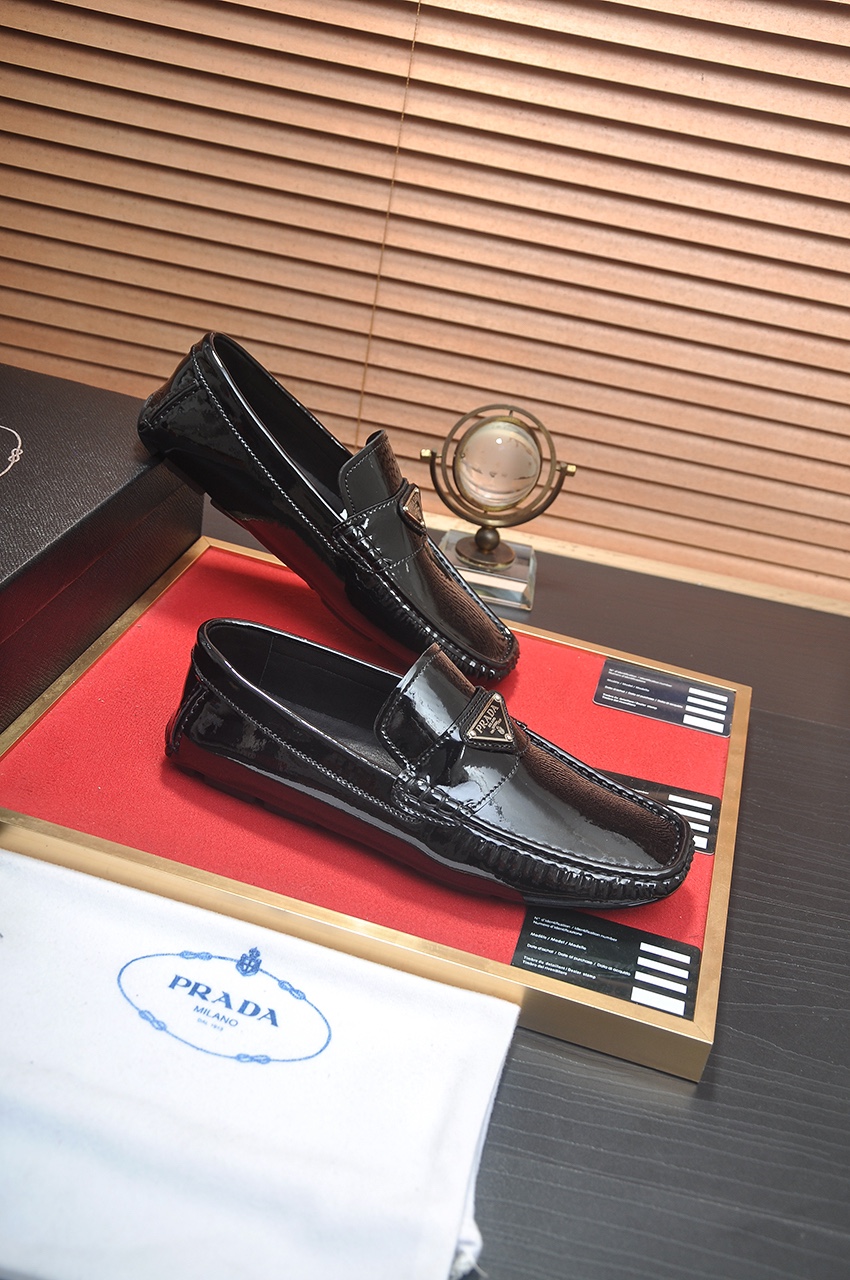 Prada Leather Loafers - Premium Italian Leather, Classic Style 7 i1725035037 1554 3