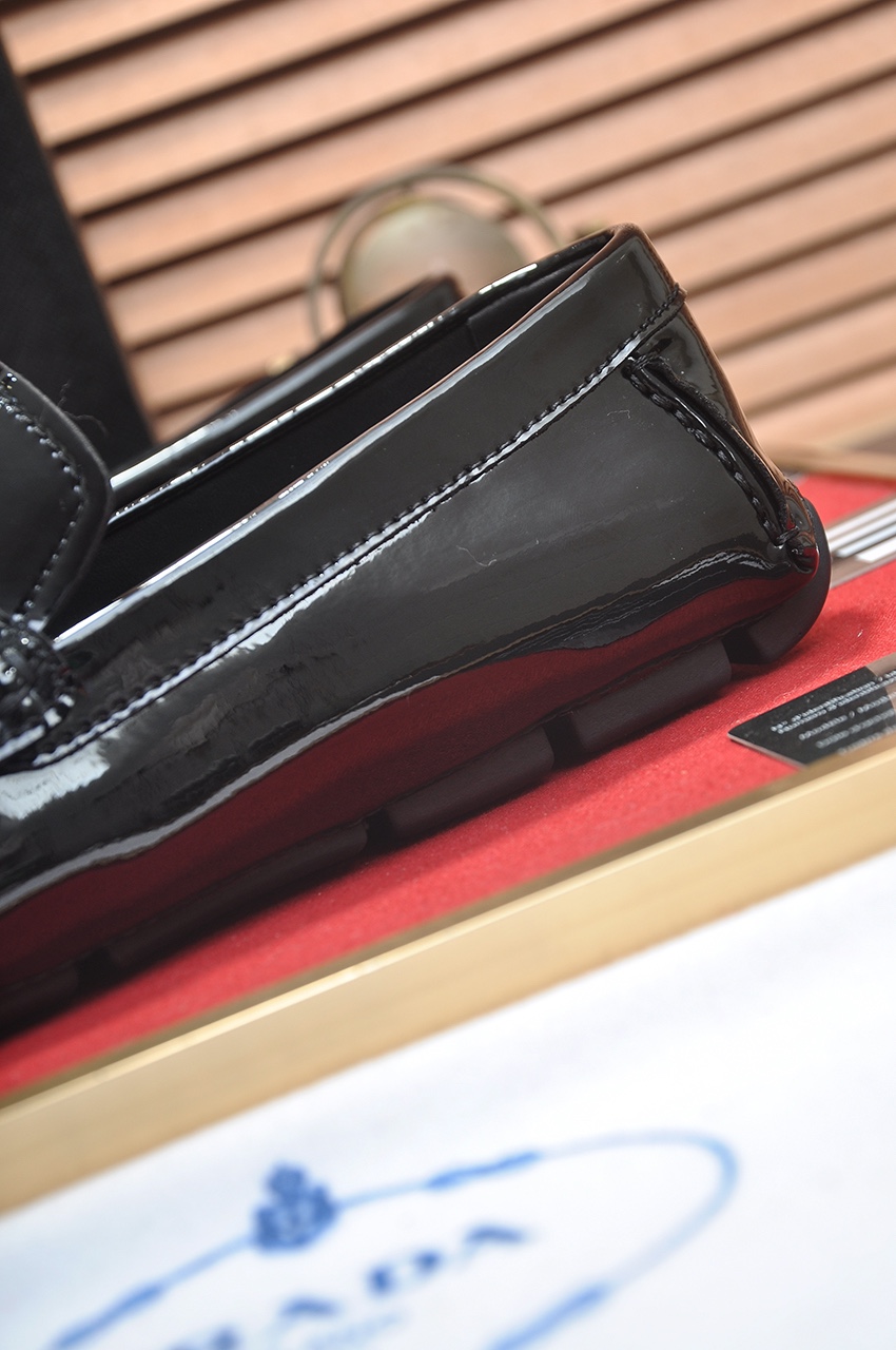 Prada Leather Loafers - Premium Italian Leather, Classic Style 10 i1725035037 2892 4