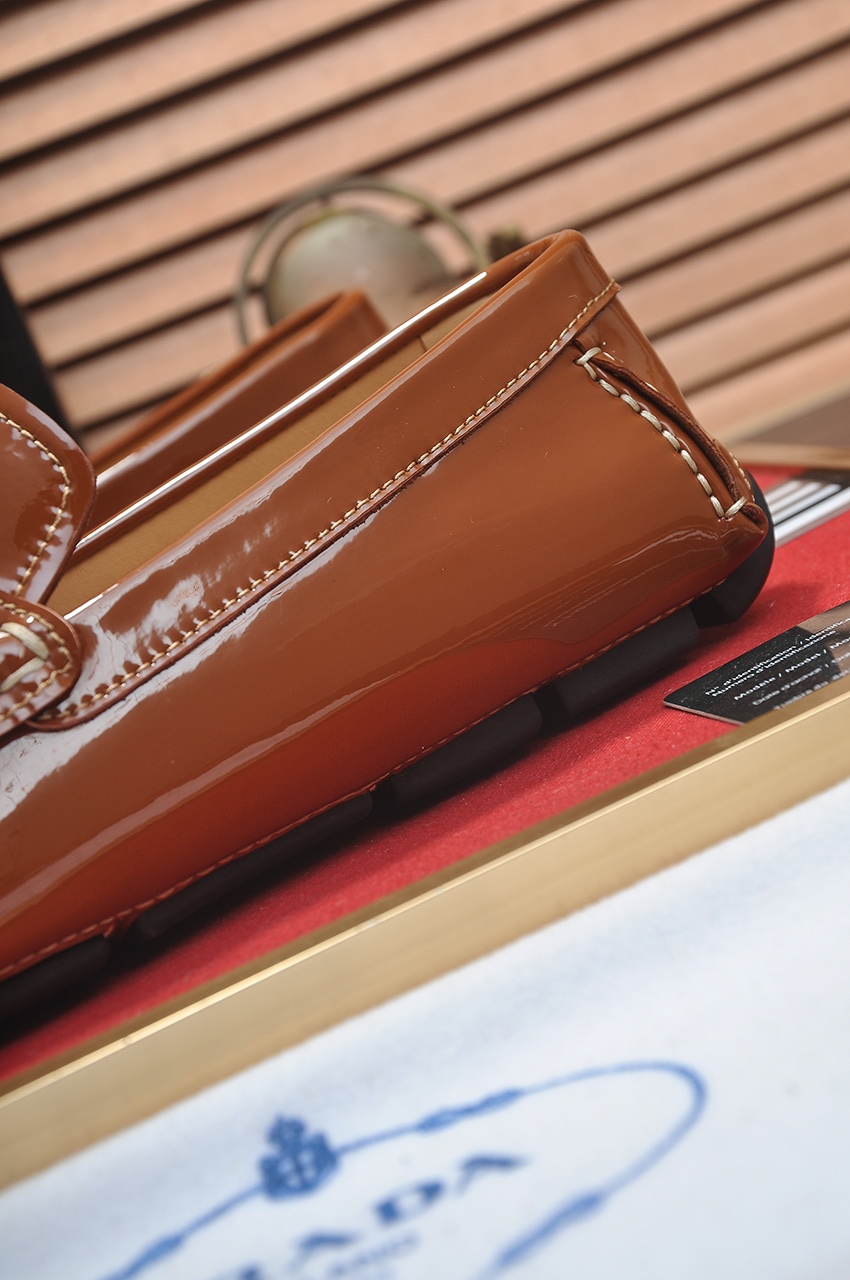 Prada Leather Loafers for Women - Comfortable, Durable, and High-Quality 10 i1725035139 3156 5