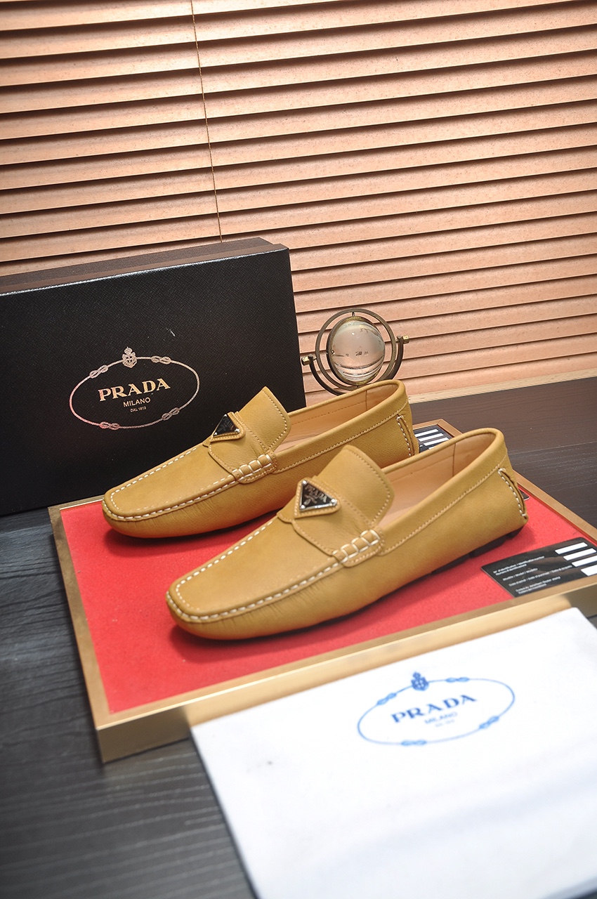 Prada Leather Loafers: Original Leather,Comfortable, and High-Quality 4 i1725035224 5481 0