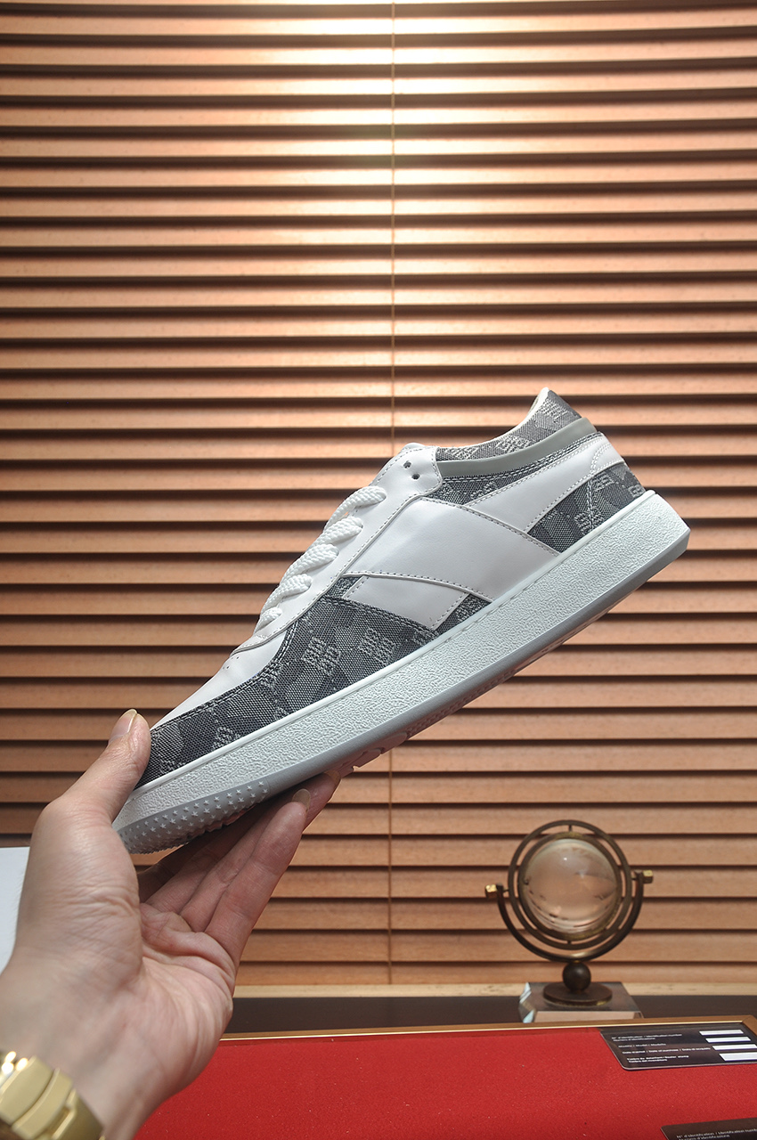 Givenchy Luxury Brand Printed Sneakers, Comfortable Rubber Sole, Sizes 38-45 6 i1741106709846 368 0 4