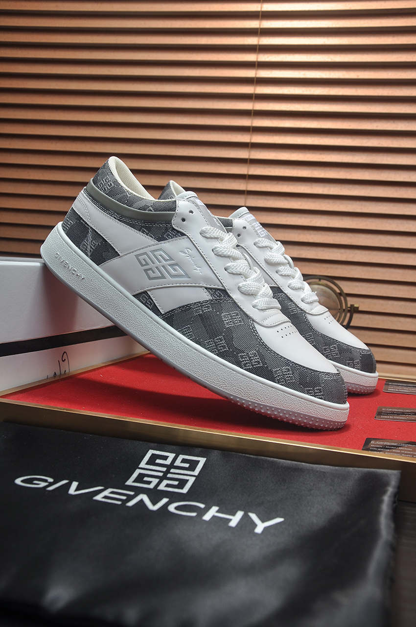 Givenchy Luxury Brand Printed Sneakers, Comfortable Rubber Sole, Sizes 38-45 4 i1741106709894 1311 0 2