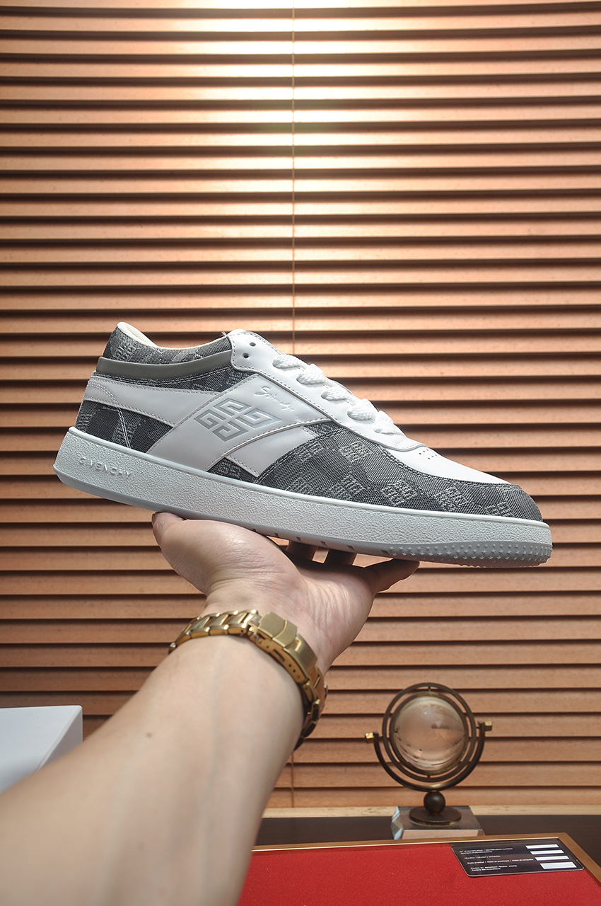 Givenchy Luxury Brand Printed Sneakers, Comfortable Rubber Sole, Sizes 38-45 2 i1741106709902 2023 0 0