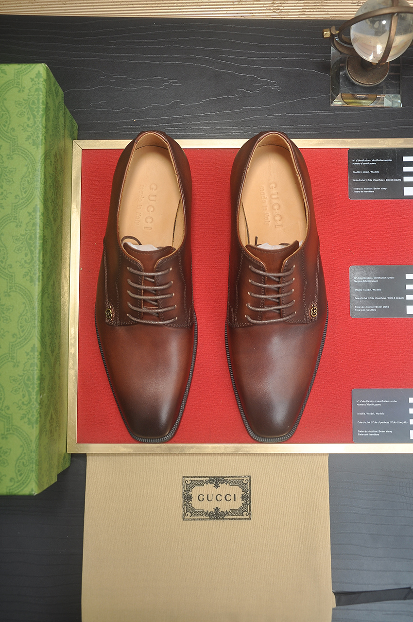 Gucci Men's Leather Dress Shoes, Brown Lace-Up Oxfords, Italian Craftsmanship