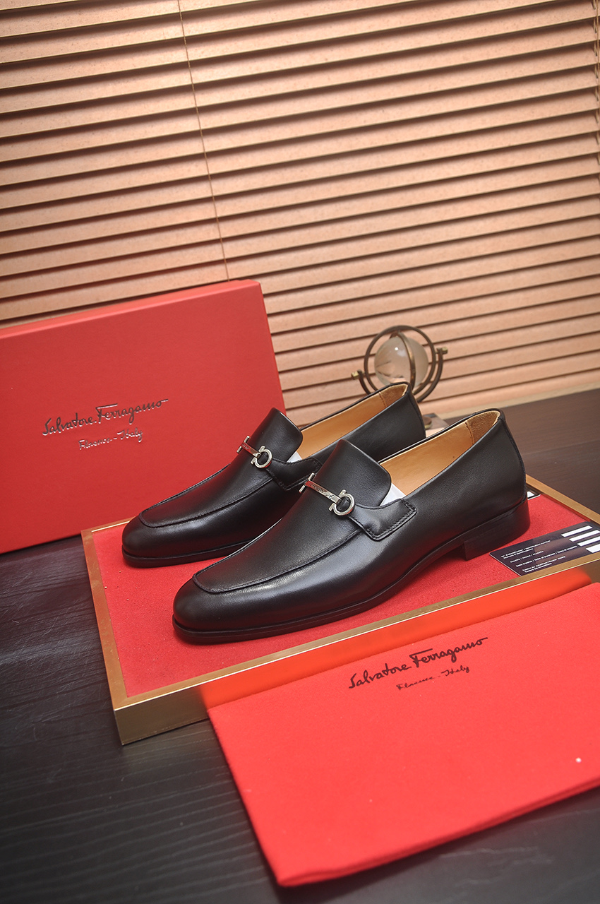Salvatore Ferragamo Men's Leather Loafers with Metal Buckle 4 i1742234178809 3446 0 2