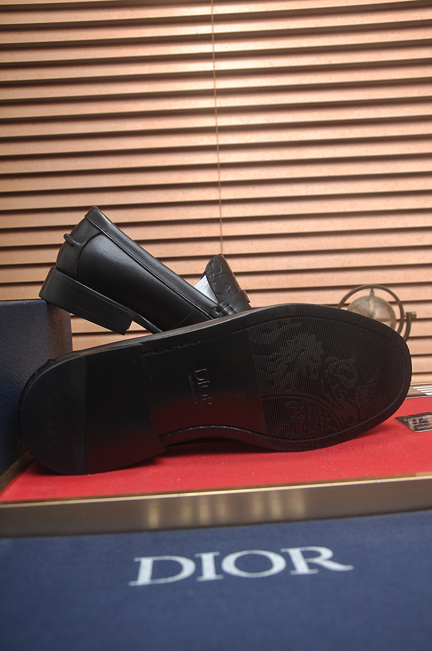 Dior Leather Loafers for Men - Iconic Style & Superior Comfort 8 i1742234338339 545 0 6