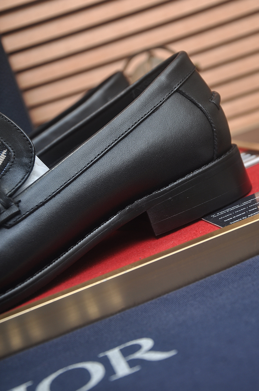 Dior Men's Loafers In Oblique Jacquard With Refined Leather 10 i1742234414341 8010 0 8