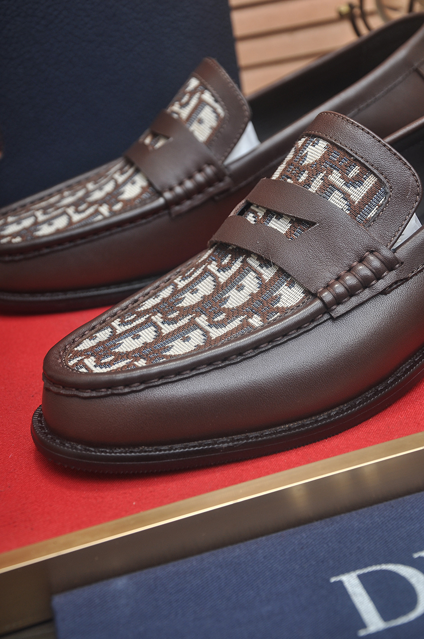 Dior Loafers in Brown Leather with Oblique Jacquard - Size 38-44 9 i1742234426150 7757 0 7