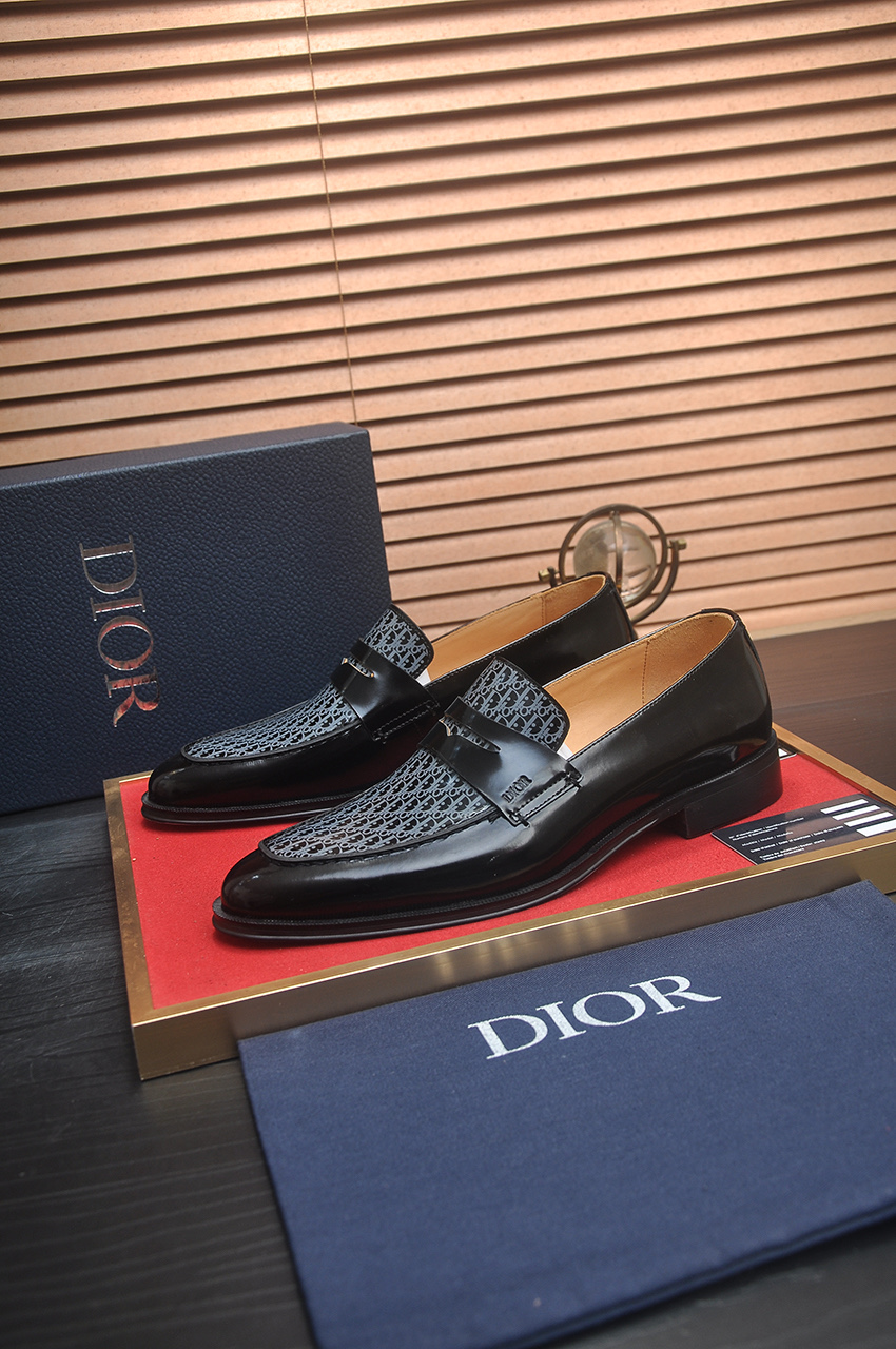 Dior Black Leather Loafers with Oblique Motif - Size 38-44 4 i1742234456030 8757 0 2