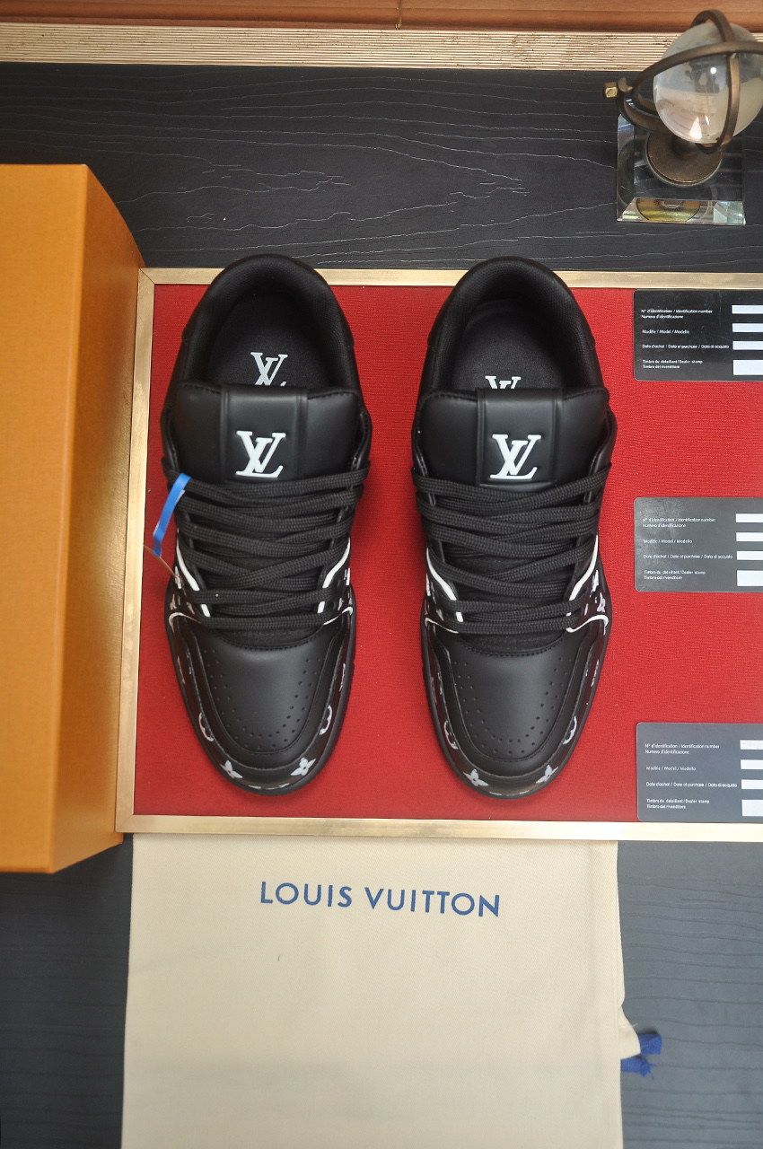 Louis Vuitton Trainer Maxi Sneaker Black Leather Monogram, Men's Size 39-45 3 i1742577827380 8520 0 1