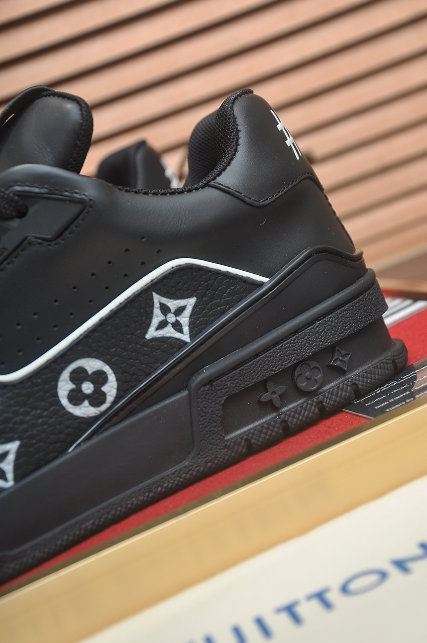 Louis Vuitton Trainer Maxi Sneaker Black Leather Monogram, Men's Size 39-45 10 i1742577827381 5910 0 8