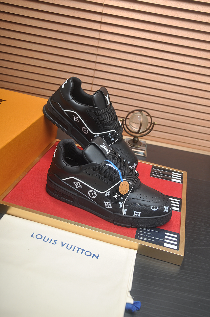 Louis Vuitton Trainer Maxi Sneaker Black Leather Monogram, Men's Size 39-45 7 i1742577827388 3538 0 5