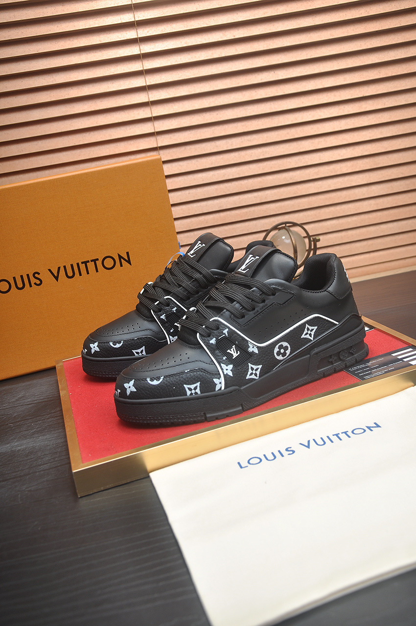 Louis Vuitton Trainer Maxi Sneaker Black Leather Monogram, Men's Size 39-45 5 i1742577828038 2607 0 3