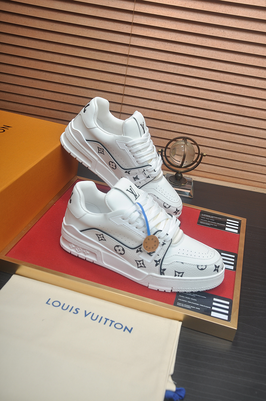 Louis Vuitton Trainer Maxi Sneaker: Leather, Monogram Design, Comfortable Fit 7 i1742577874887 6798 0 5