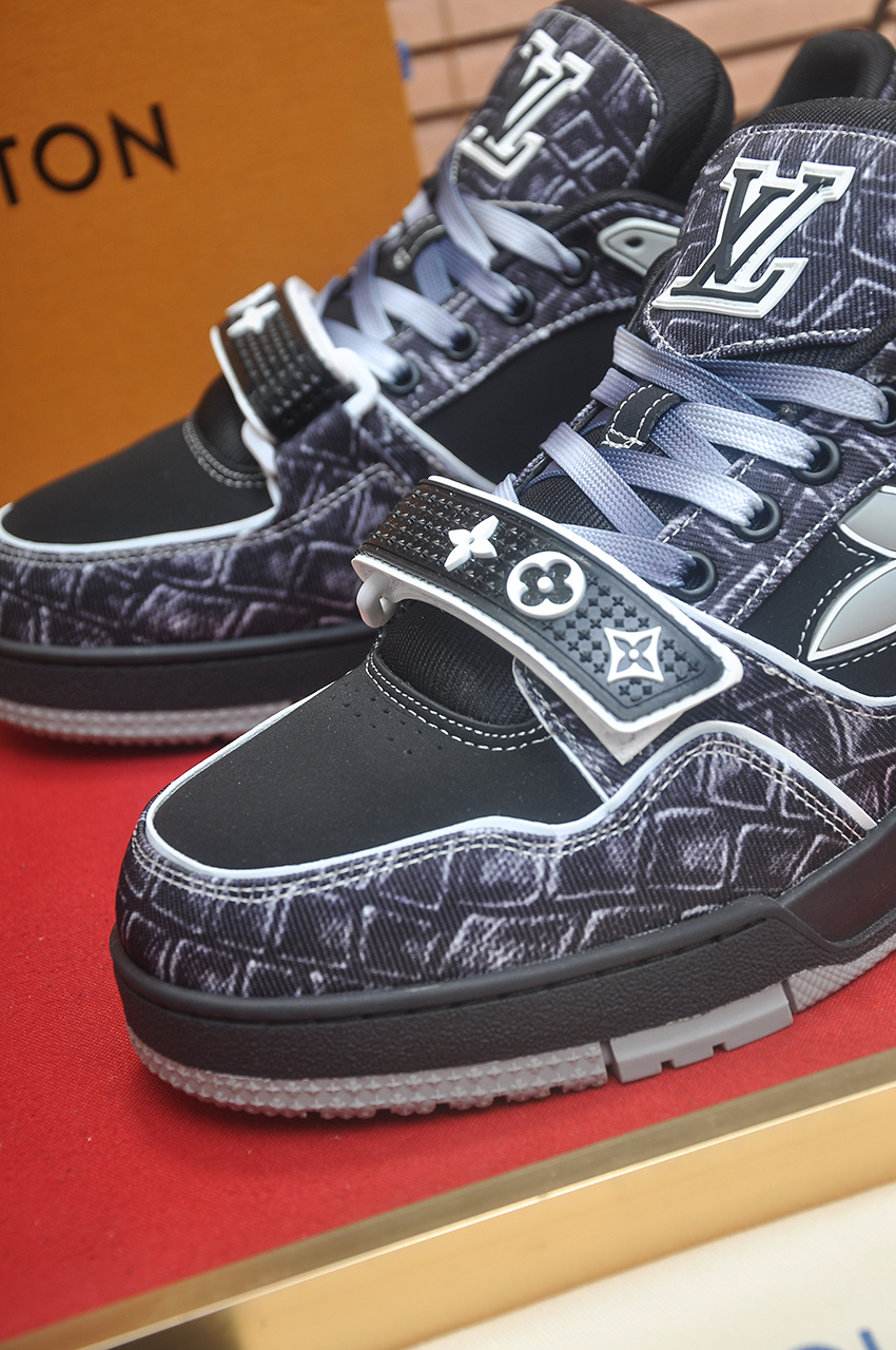 Louis Vuitton Trainer Maxi Sneakers: Luxury Leather Sneakers for Men & Women 9 i1742577974517 204 0 7