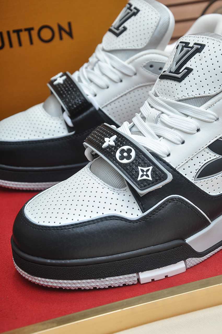 Louis Vuitton Trainer Maxi Sneakers, Leather Upper, Monogram Accents, Stylish 9 i1742578117337 4948 0 7