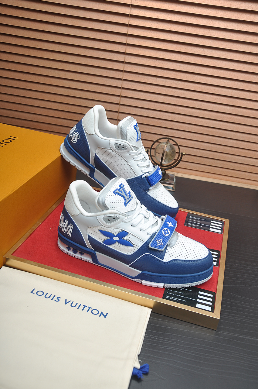 Louis Vuitton Trainer Maxi Sneakers White/Blue Leather, Monogram Accents 7 i1742578117361 2481 0 9