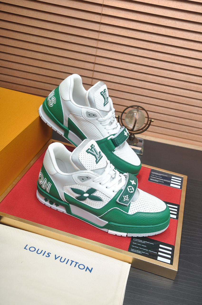 Louis Vuitton Trainer Maxi Sneakers White Green Leather Monogram,Limited Edition 7 i1742578187715 4515 0 5