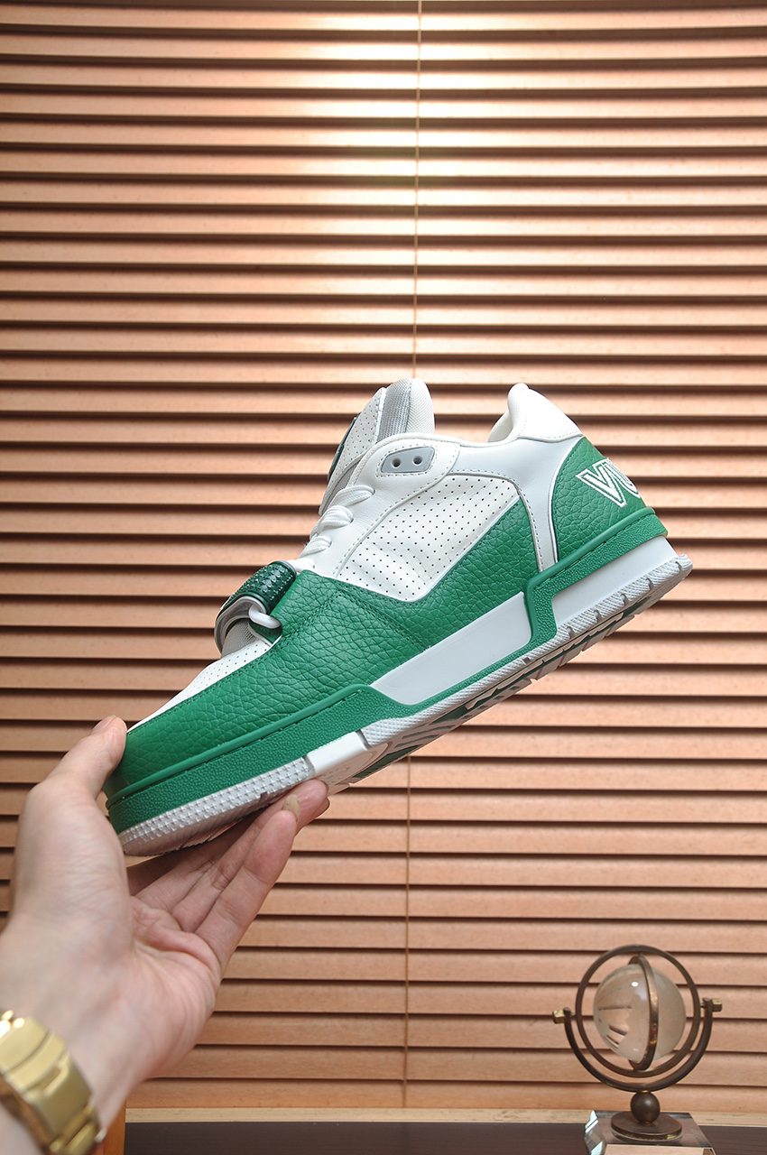 Louis Vuitton Trainer Maxi Sneakers White Green Leather Monogram,Limited Edition 6 i1742578187718 1071 0 4