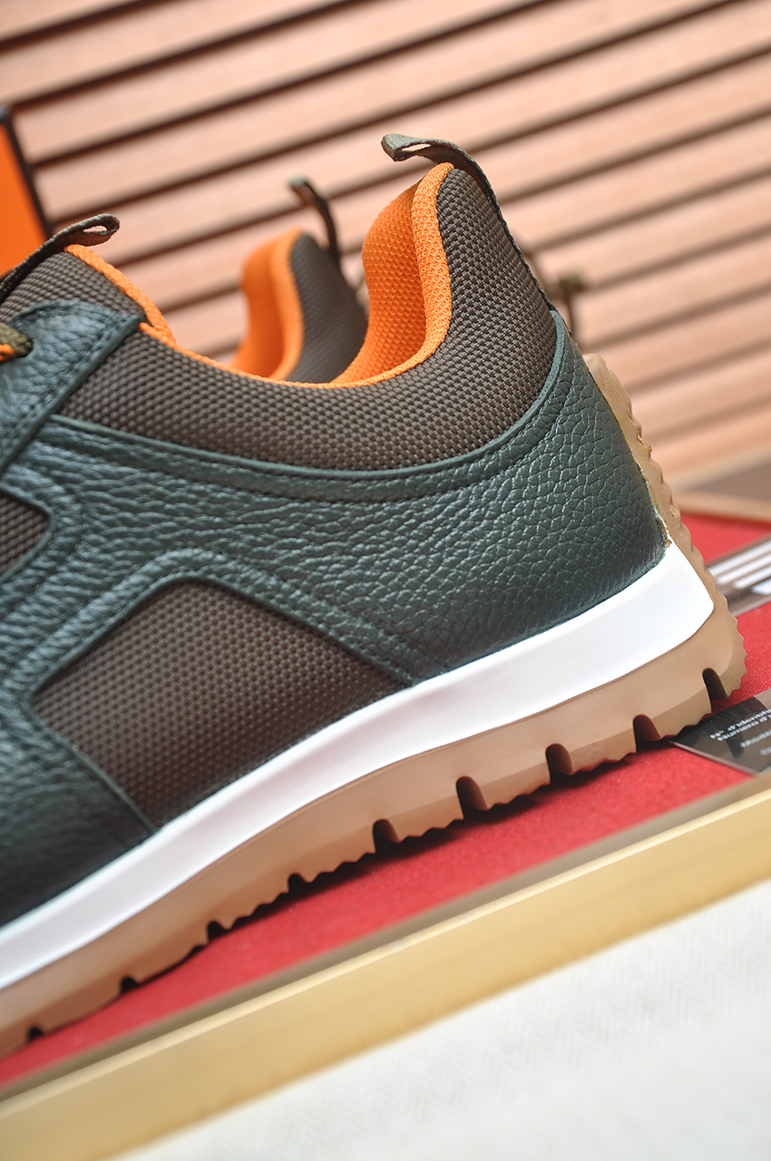 Hermes Men's Leather Sneakers - Comfortable, Breathable, and High-End 10 i1742927295620 3686 0 8