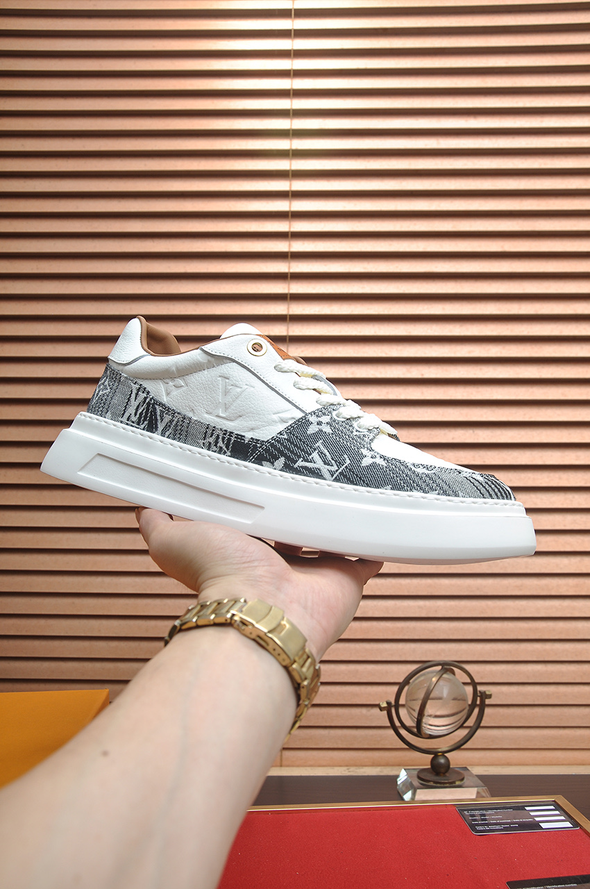 Louis Vuitton Men's Monogram Canvas Low Top Sneakers, White 2 i1742927349735 8783 0 0