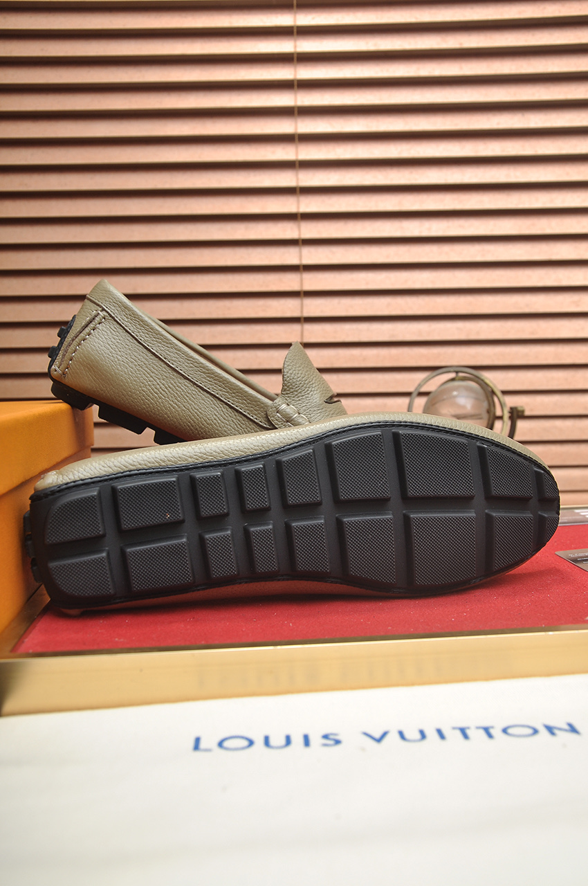 Louis Vuitton Men's Leather Loafers, Comfortable and Stylish, Sizes 38-44 8 i1743097957046 643 0 6