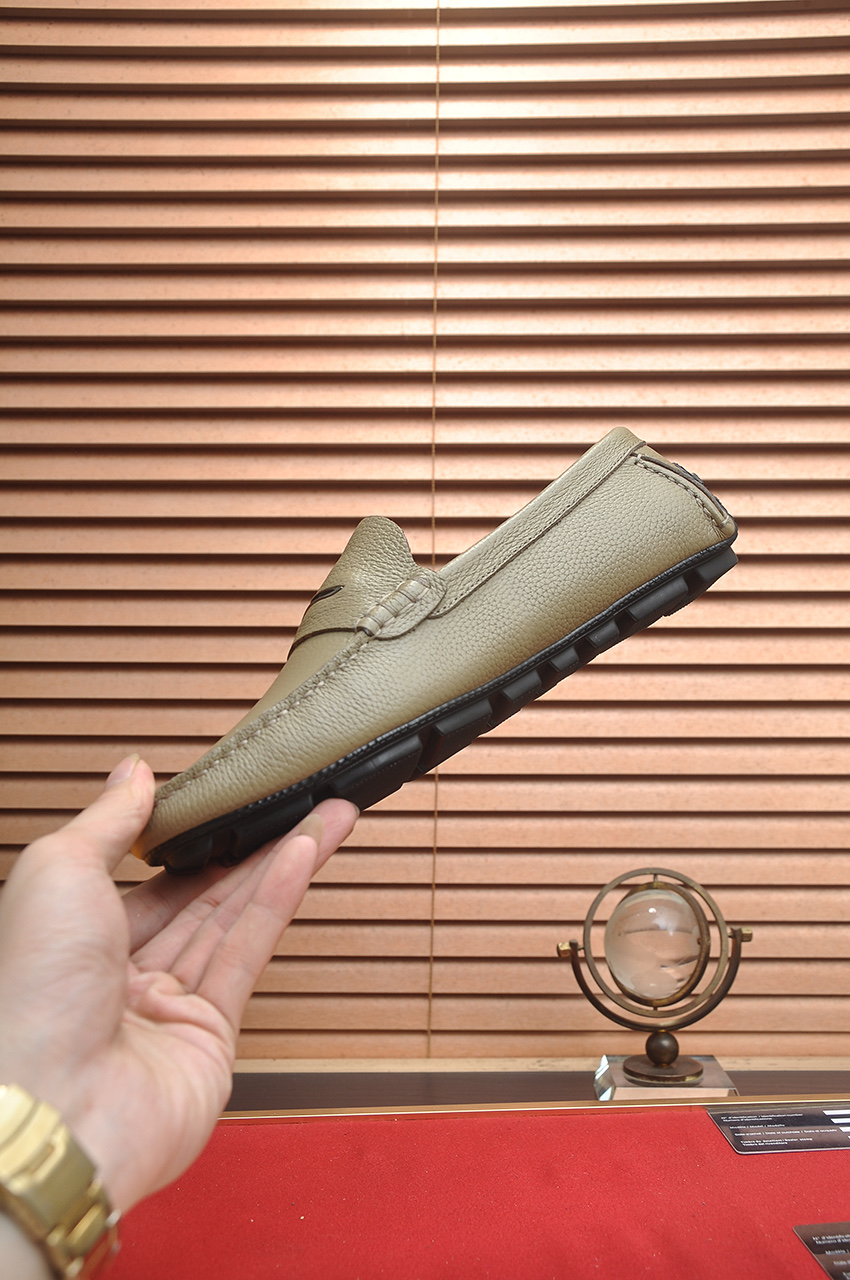 Louis Vuitton Men's Leather Loafers, Comfortable and Stylish, Sizes 38-44 6 i1743097957067 3681 0 4