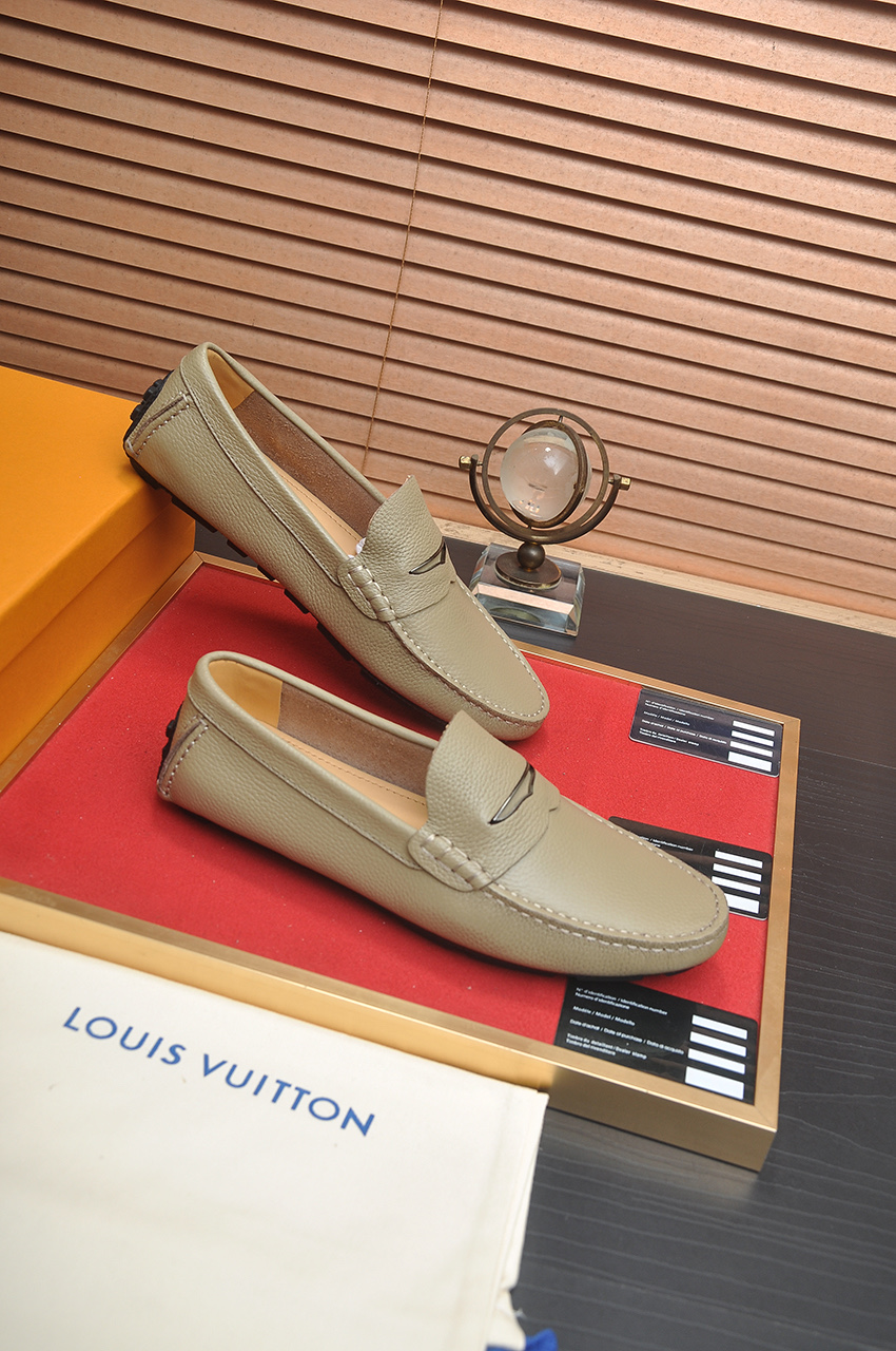 Louis Vuitton Men's Leather Loafers, Comfortable and Stylish, Sizes 38-44 7 i1743097957096 3260 0 5