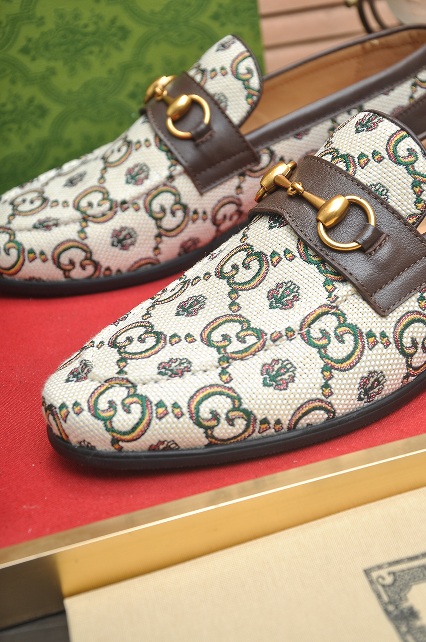 Gucci Men's GG Jacquard Loafers Leather Trim Slip-On Dress Shoes 9 i1743270488730 9699 0 7