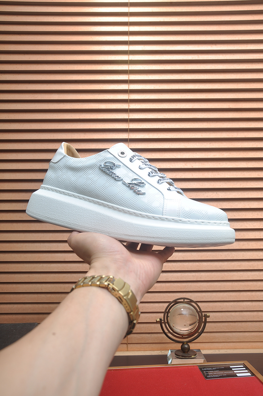 NO:277385,【PHILIPP PIEIN】 (full cowhide inner lining) (Philip Préin) official website latest original mold opening, fabric original head layer grain calf leather, original hardware wheel head, lining cowhide inner lining [Strong] fine workmanship, perfect last, size: 38 to 45 (45 custom made without return and exchange), PHILIPP PLEIN, cowhide19860909【PHILIPP PIEIN】（全牛皮内里）（菲利普普萊茵）官网最新款原版开模,面料原版头层粒面小牛皮,原版五金轱辘头,裡料牛皮内里[强]做工精细,完美楦型,码数:38到45(45定做不退换),,PHILIPP PLEIN,cowhide,Men's shoes