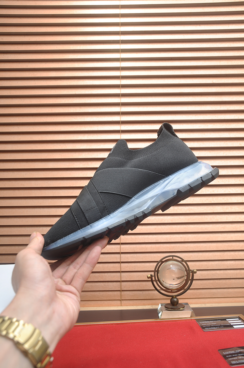 Givenchy Luxury Imported Fabric Sneakers with Comfortable Rubber Sole 6 i1744397638290 6782 0 4