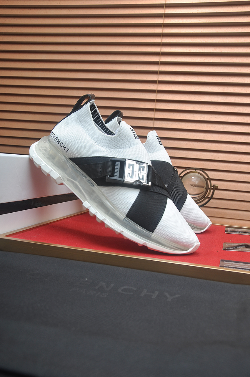 Givenchy Luxury Sneakers, Italian Print Fabrics - Breathable and Comfortable 4 i1744397675956 8791 0 2